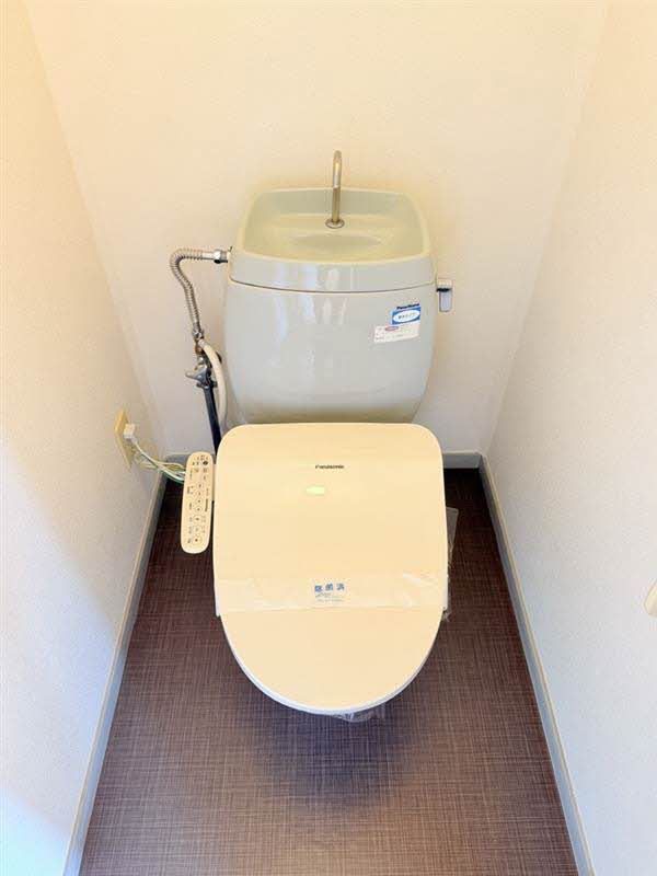 トイレ　トイレ