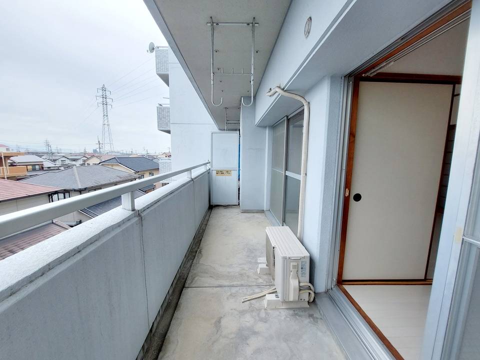 バルコニー　バルコニー