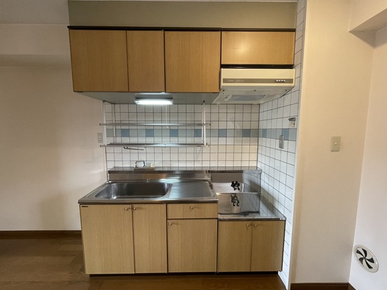 キッチン　※他号室の写真になります。