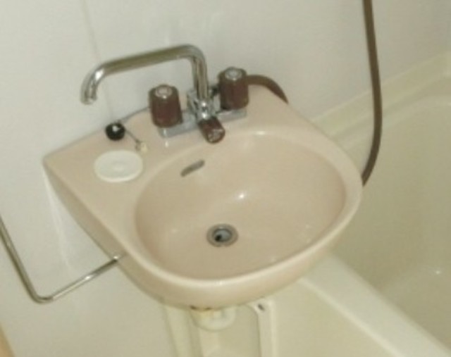 洗面設備　他部屋参考。