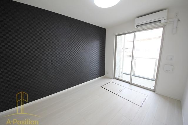 居室・リビング　NORTH VILAGE 伍番館