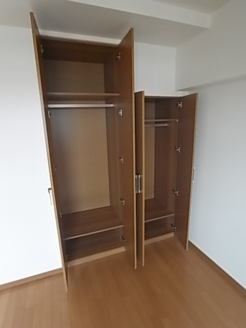 収納　クローゼット