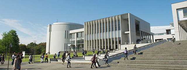 大学・短大　私立慶應義塾大学湘南藤沢キャンパス（大学・短大）まで1974m