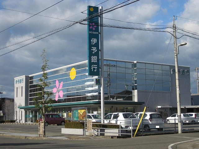 銀行　伊予銀行壬生川支店（銀行）まで508m