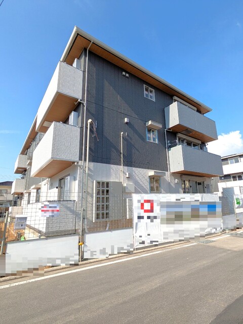 建物外観　建築中