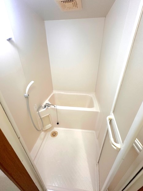 バス・シャワールーム　日々の暮らしに欠かせないお風呂です
