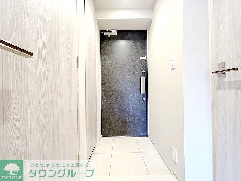 玄関　お部屋探しは株式会社　タウンハウジング　までお気軽にお問合…