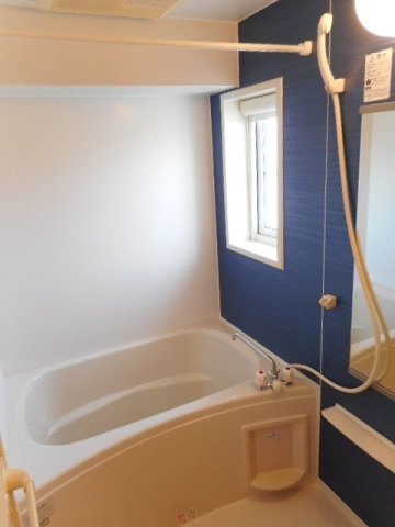 バス・シャワールーム　お風呂で日々の疲れを落としましょう