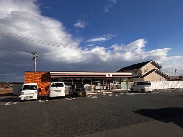 コンビニ　セブンイレブン相馬黒木店（コンビニ）まで750m