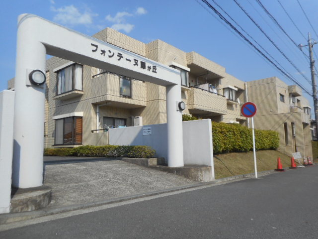 建物外観　広大な敷地のファミリーマンション