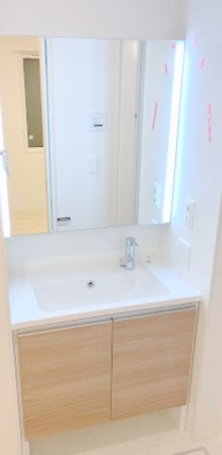 洗面設備　同仕様