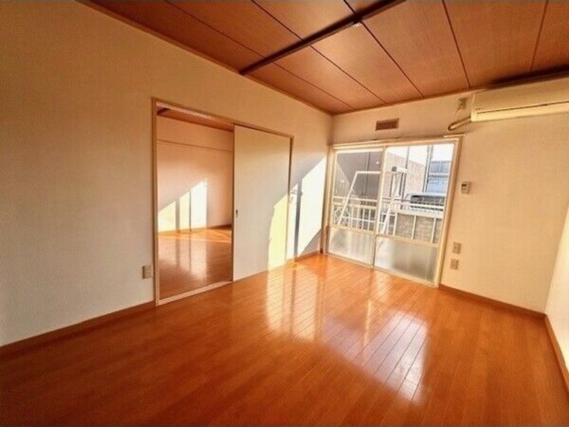 居室・リビング　図面と現状に相違がある場合には現状を優先