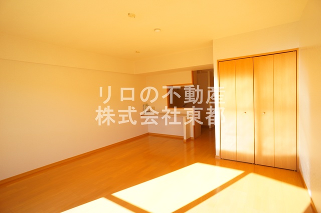 その他部屋・スペース　窓から暖かな日差しが入ります♪