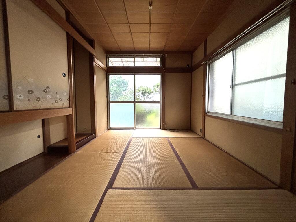 長岡京市柴の里借家の居間写真