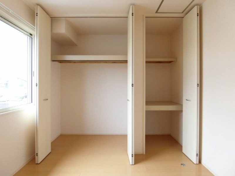 収納　図面と現状に相違がある場合には現状を優先