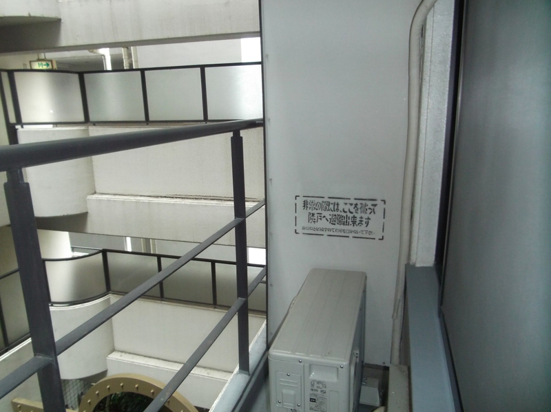 バルコニー　バルコニー