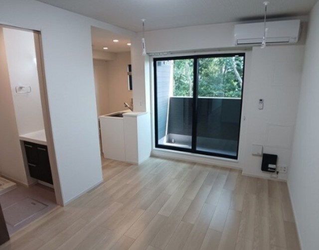 居室・リビング　同仕様