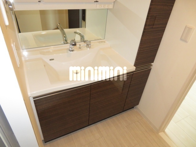 洗面設備　室内洗濯機置場