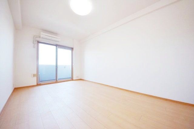 居室・リビング　★★風通しの良い2面採光★★