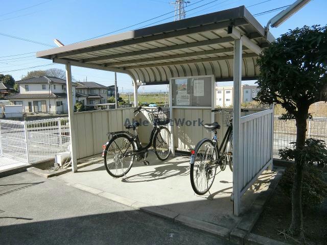 西尾市 2階建 築23年の外観写真