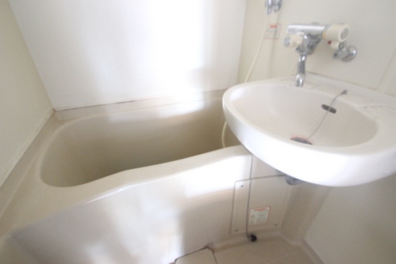 洗面設備　※別部屋の写真です