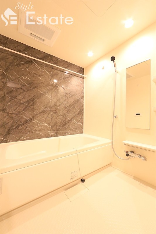 バス・シャワールーム　※類似写真