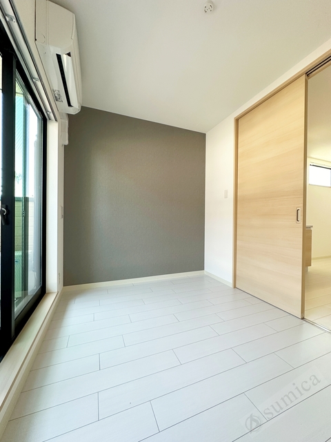 その他部屋・スペース　アクセントクロスがオシャレを演出♪♪