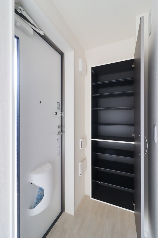 収納　図面と現状に相違がある場合には現状を優先