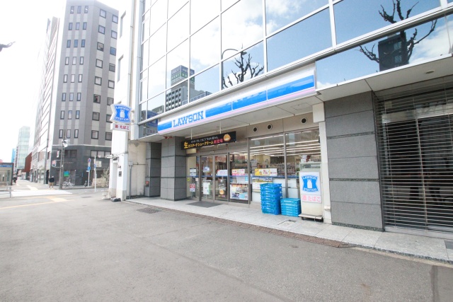 コンビニ　ローソン　丸の内伏見通店（コンビニ）まで200m