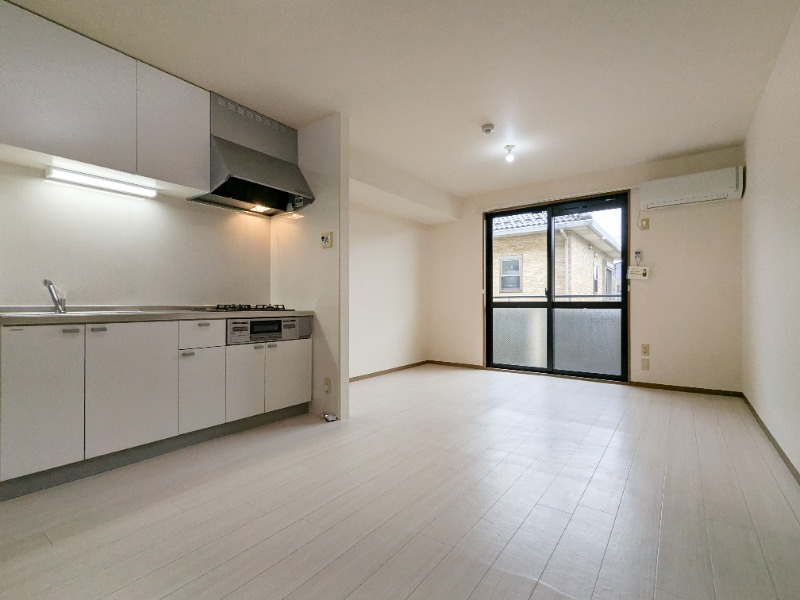 居室・リビング　図面と現状に相違がある場合には現状を優先