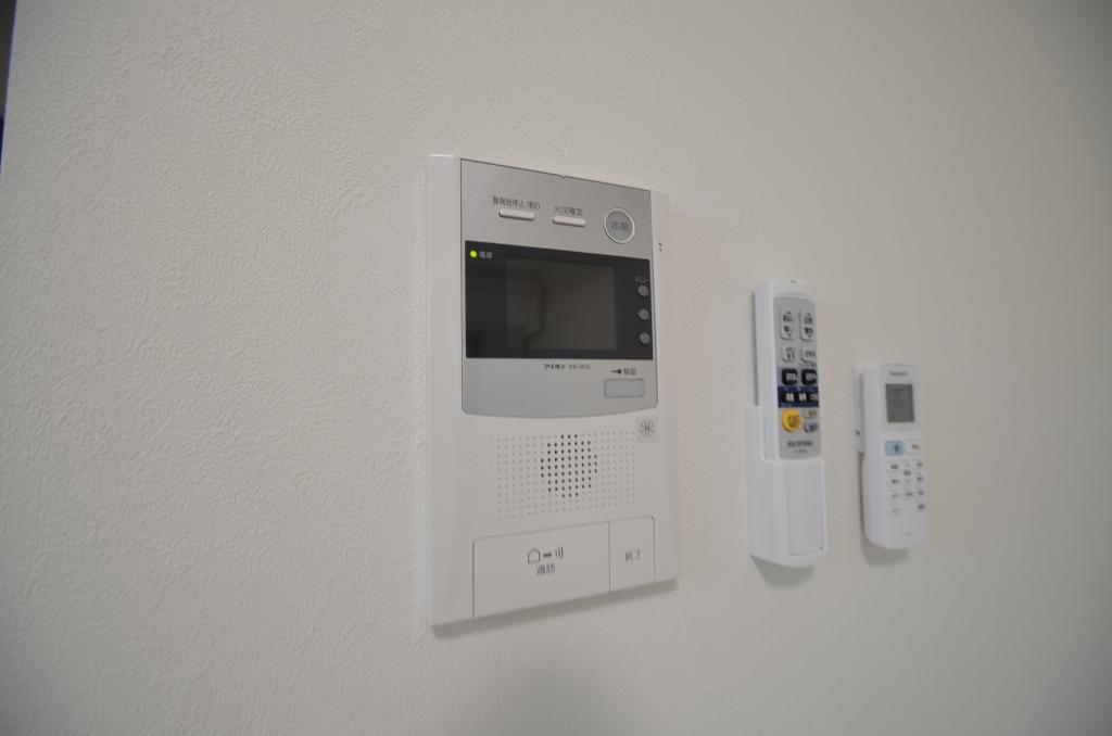 セキュリティ　カメラ付インターホン