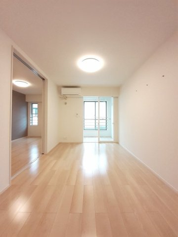 居室・リビング　ゆったり過ごせるリビングです