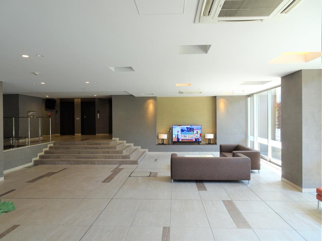 ロビー　コンシェルジュのいるロビースペースです