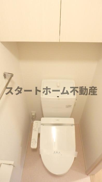 トイレ　清潔感のあるトイレです