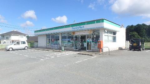 その他　ファミリーマート玉城店（その他）まで436m