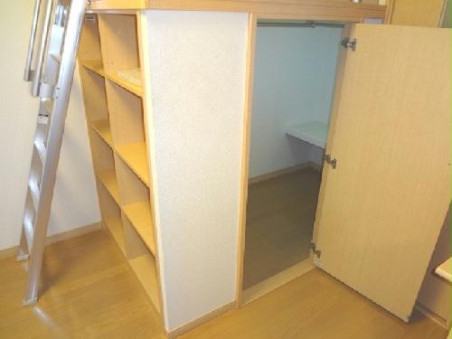 収納　大型ウォークインクローゼット