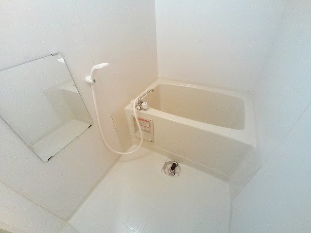 バス・シャワールーム　ゆったりバスルーム♪