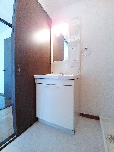 洗面設備　人気の独立洗面台☆