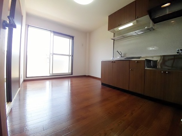 居室・リビング　６帖のＤＫ！