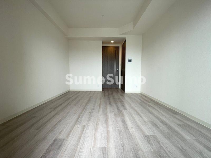 居室・リビング　こちらのリビングで趣味の時間をお楽しみください