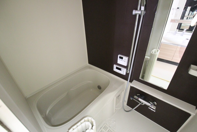 バス・シャワールーム　別室の参考写真です。※現況優先