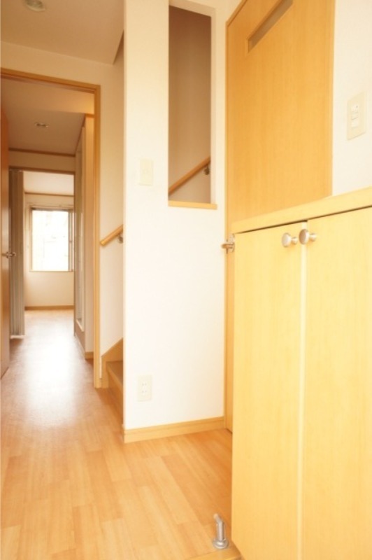 玄関　図面と現状に相違がある場合には現状を優先