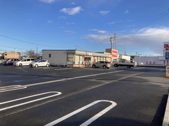 コンビニ　セブン－イレブン瑞穂馬場小城町１丁目店（コンビニ）まで717m