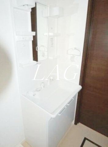 洗面設備　洗面台です。