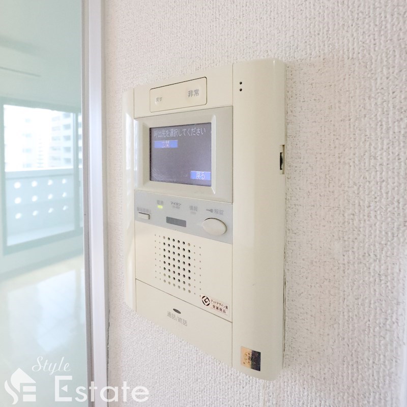 セキュリティ　モニター付きインターホン