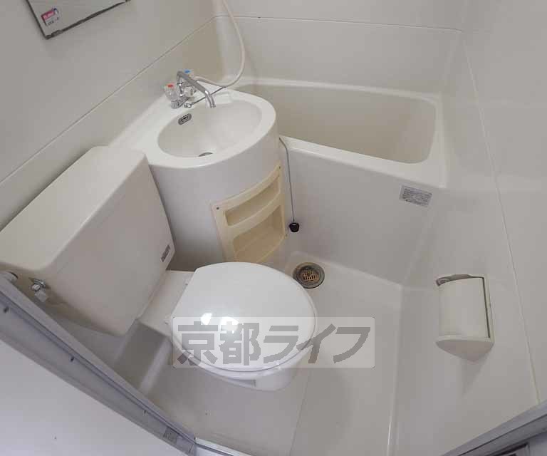 バス・シャワールーム　きれいなバスです