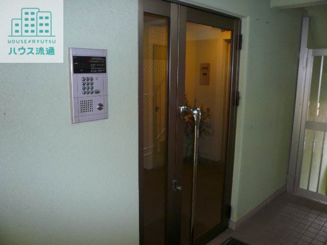 エントランス　エントランス部分