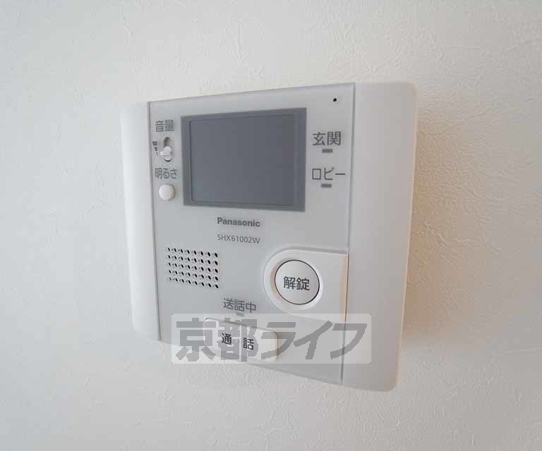 セキュリティ　オートロック、ＴＶモニターホン付きで防犯面も安心です。