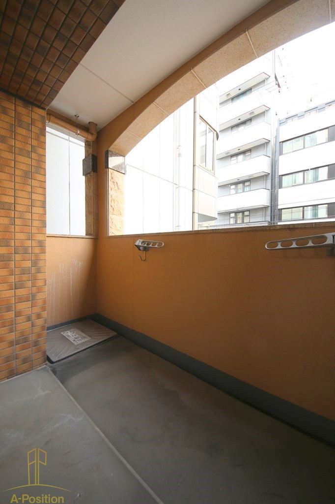 バルコニー　プレサンス心斎橋モデルノ