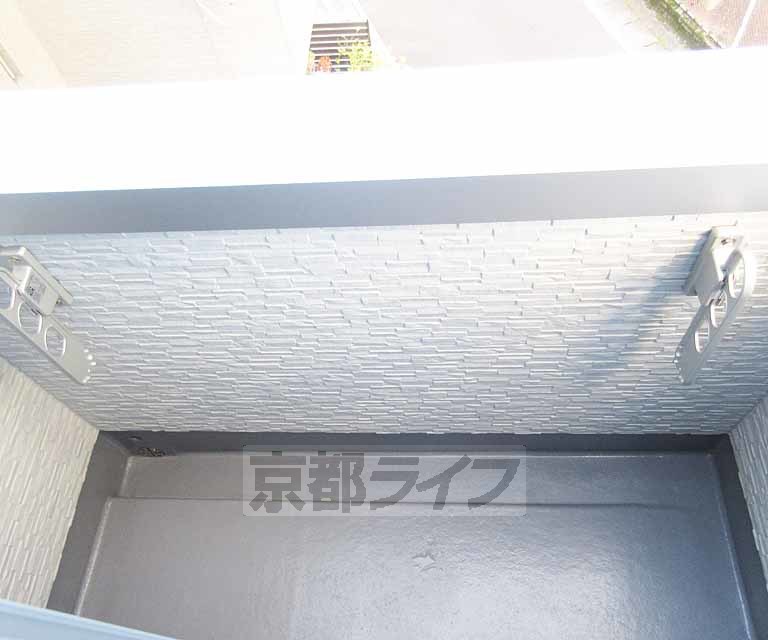 バルコニー　洗濯物を干す際に